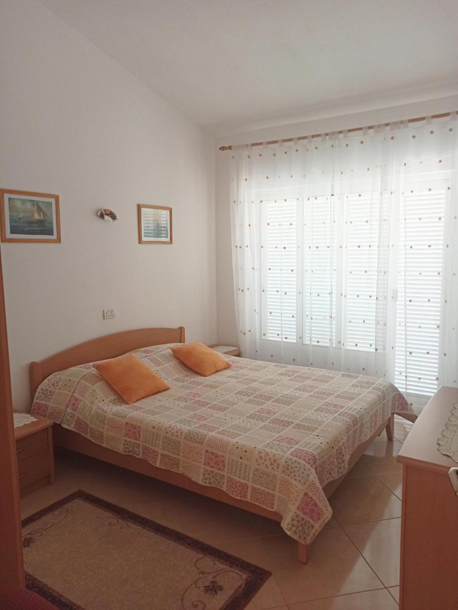 Apartments By The Sea Podgora, Makarska - 2593 Buitenkant foto
